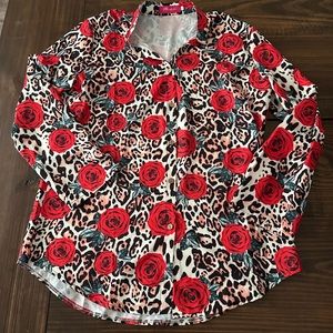 Beautiful Leopard and Rose Boutique Top XL